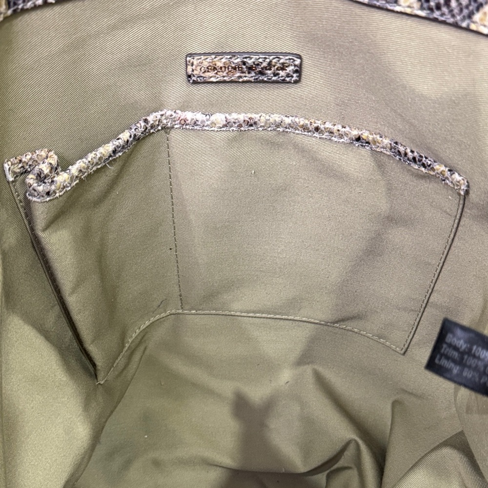 G.I.L.I. Snake-Embossed Leather Tote | Footed | Protective Plastic on Lock - Picture 6 of 10